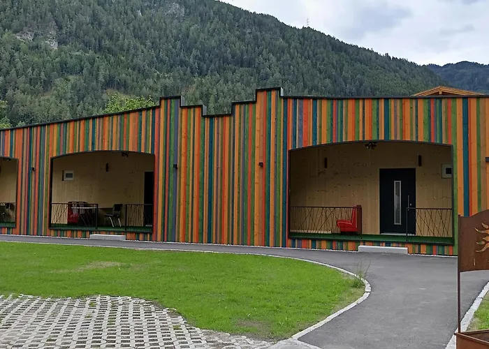 Stadel Chalet Kunterbunt