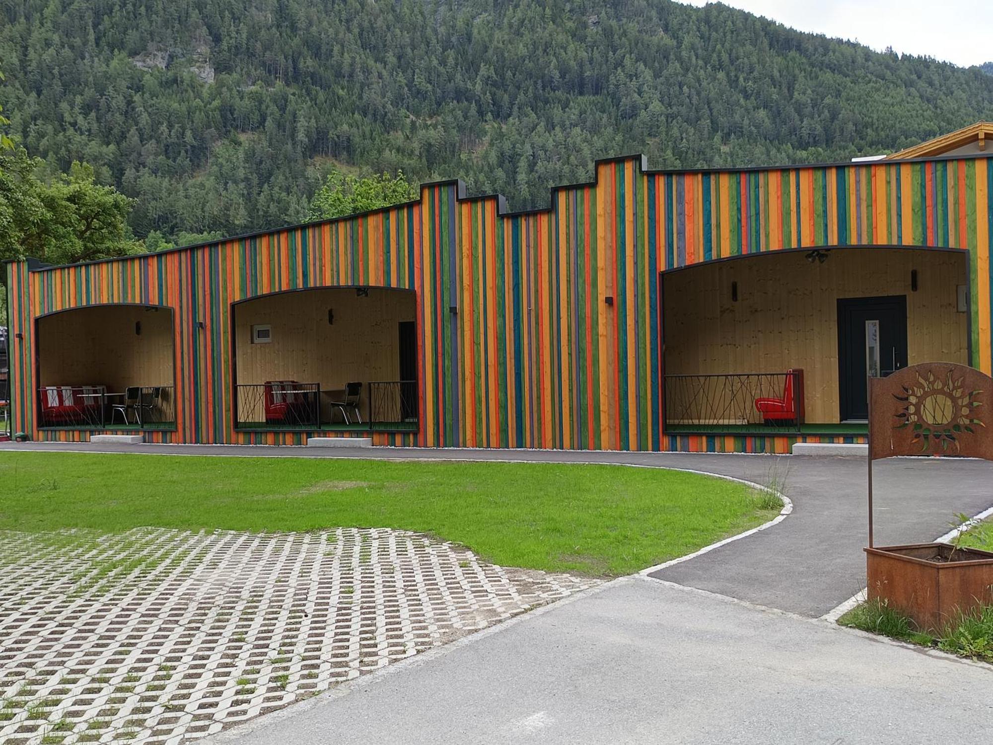 Stadel Kunterbunt Apartment Ried im Oberinntal